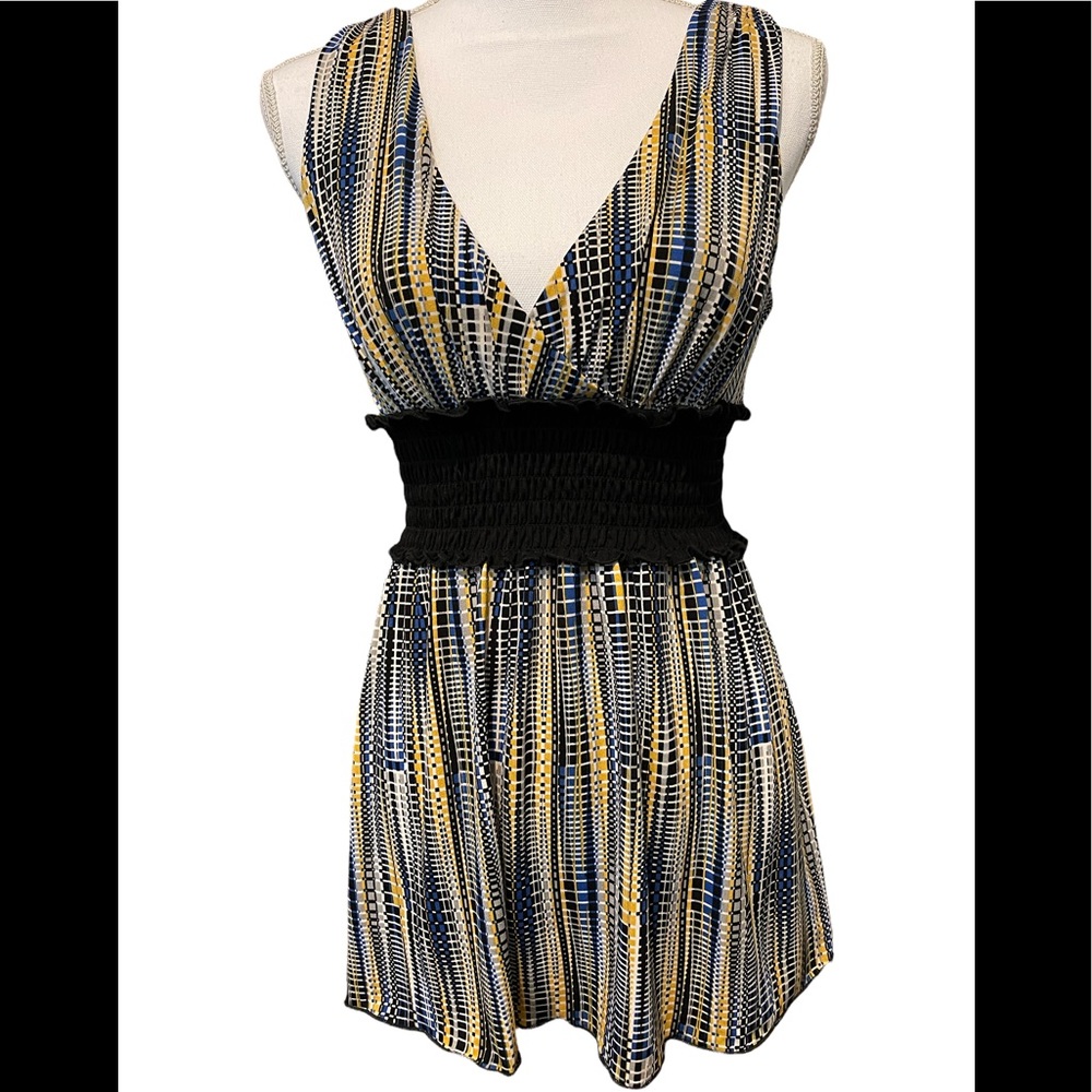 SELE TUNIC TOP IN BLACK, BLUE AND TAN, SIZE LARGE